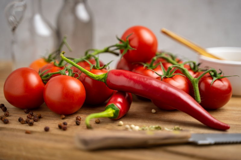 traiteur-ST CYR SUR MER-min_tomatoes-5365186